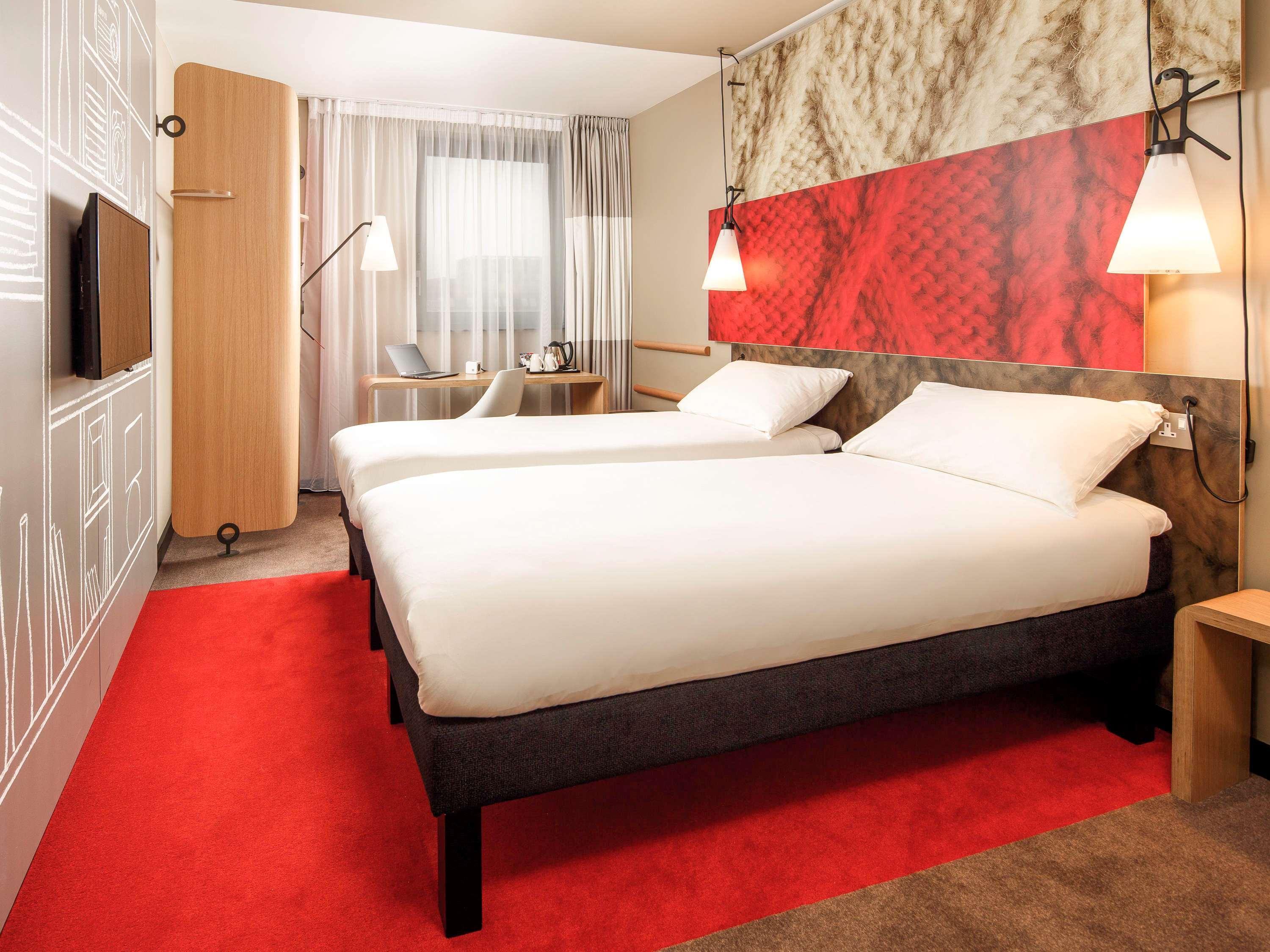 Готель Ibis London Excel-Docklands Екстер'єр фото