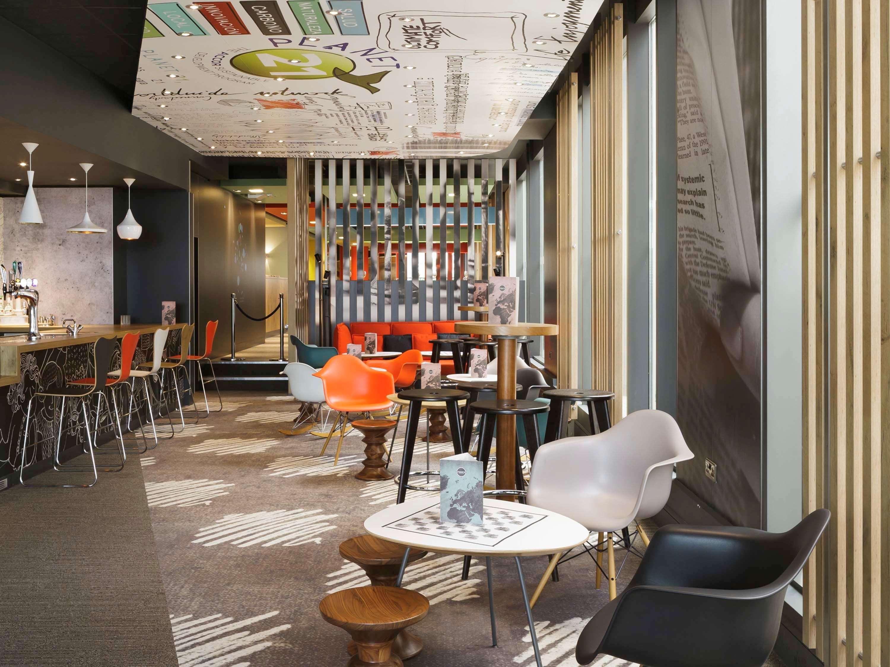 Готель Ibis London Excel-Docklands Екстер'єр фото