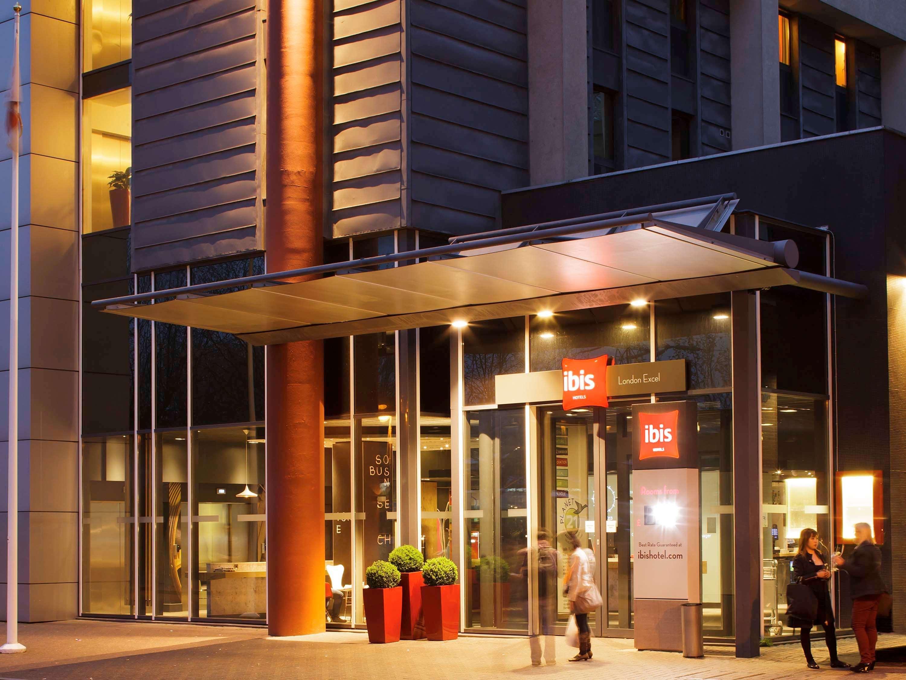 Готель Ibis London Excel-Docklands Екстер'єр фото