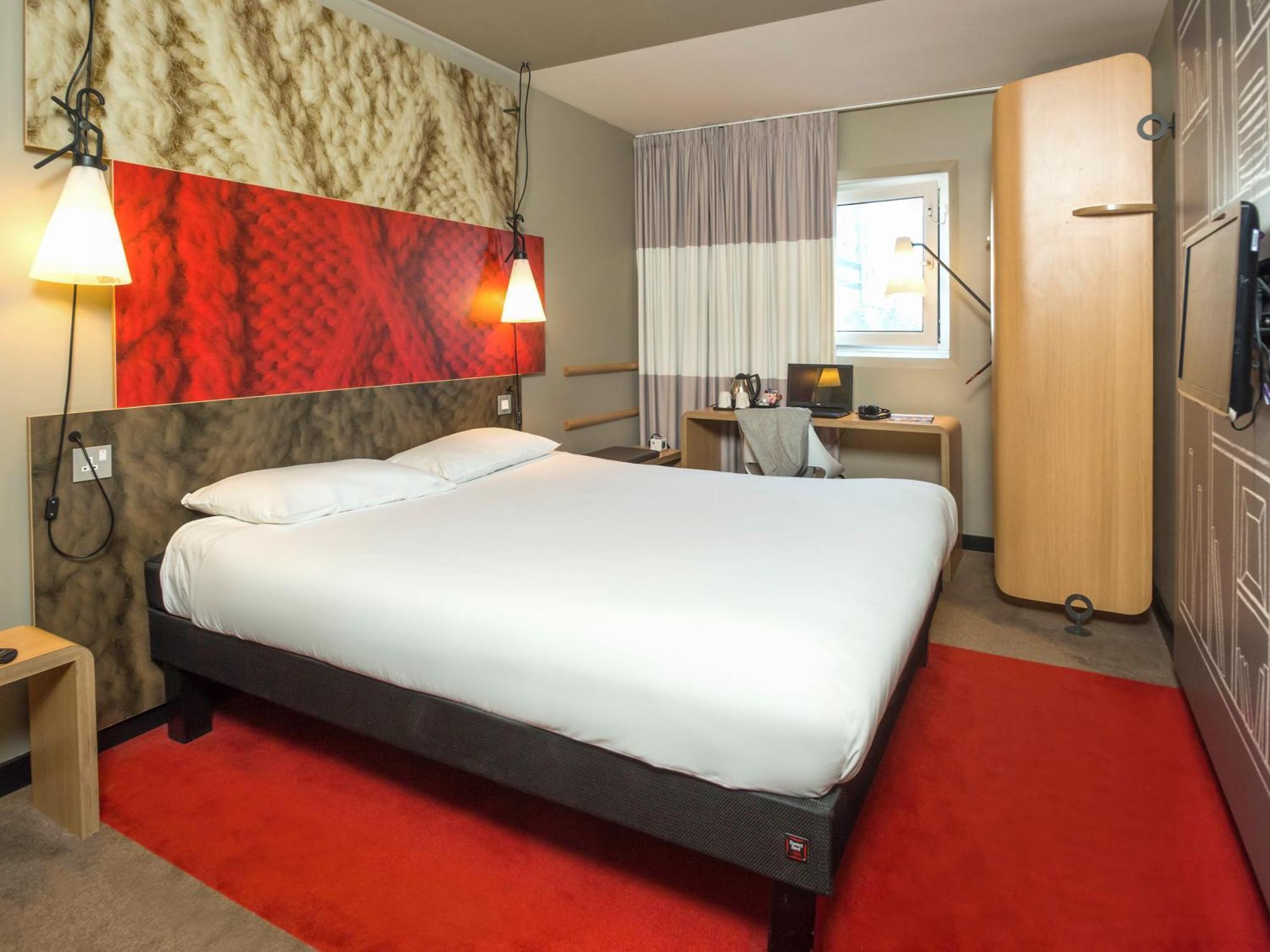 Готель Ibis London Excel-Docklands Екстер'єр фото