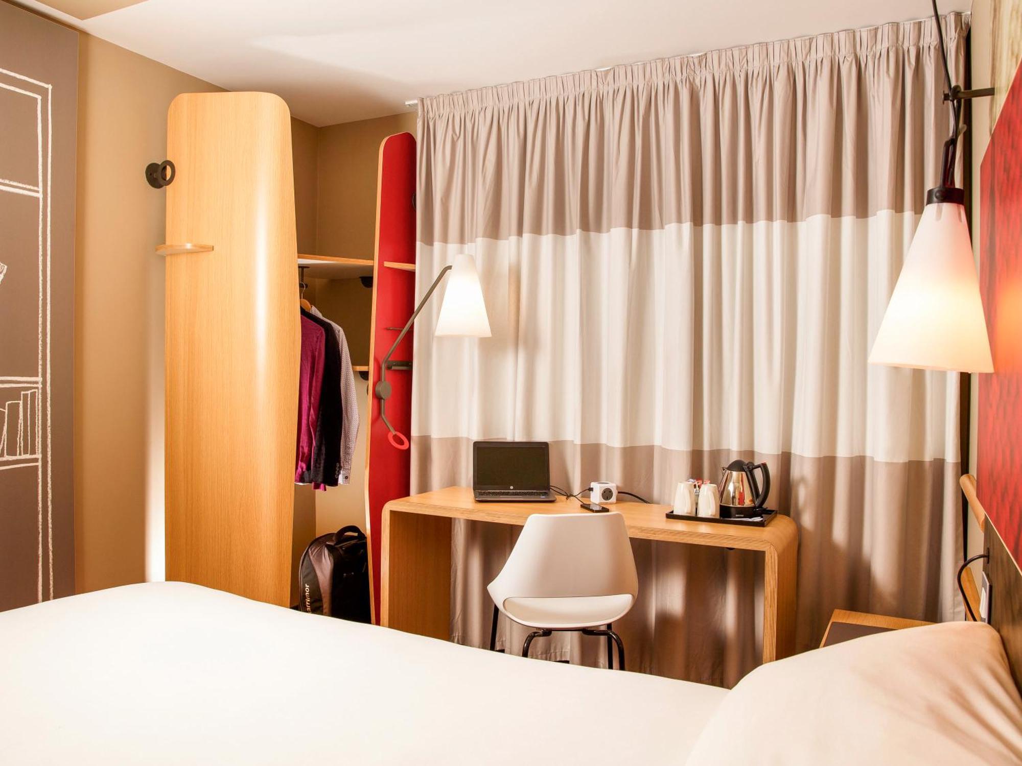 Готель Ibis London Excel-Docklands Екстер'єр фото