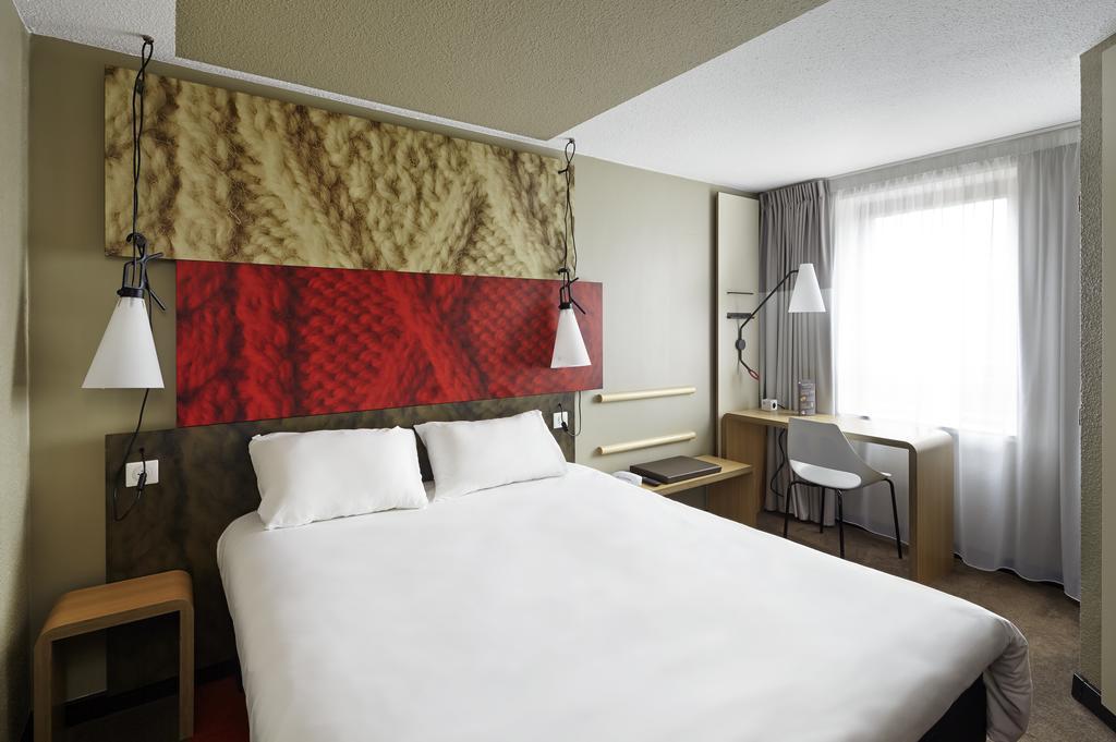 Готель Ibis London Excel-Docklands Екстер'єр фото